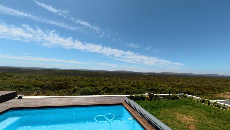 4 Bedroom Property for Sale in Yzerfontein Western Cape